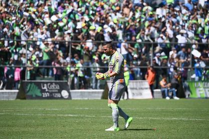 El campeón Antigua, del argentino Tapia, retiene el liderato del fútbol en Guatemala El campeón Antigua, del argentino Tapia, retiene el liderato del fútbol en Guatemala