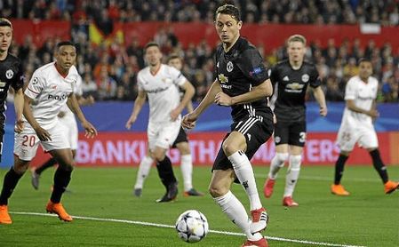 Matic, en un lance del partido de ida en el Sánchez-Pizjuán. Matic, en un lance del partido de ida en el Sánchez-Pizjuán.