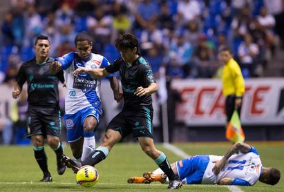 Puebla renovó contrato del defensa colombiano Brayan Angulo por tres años Puebla renovó contrato del defensa colombiano Brayan Angulo por tres años