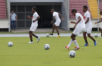 El hijo del ´Bolillo´ Gómez medirá el rendimiento de los seleccionados panameños El hijo del ´Bolillo´ Gómez medirá el rendimiento de los seleccionados panameños