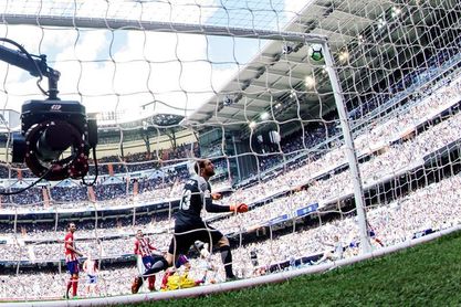 Cristiano y Griezmann firman el 1-1 entre Real Madrid y Atlético Cristiano y Griezmann firman el 1-1 entre Real Madrid y Atlético