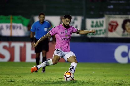 Independiente del Valle gana y comparte el liderato con Barcelona en Ecuador Independiente del Valle gana y comparte el liderato con Barcelona en Ecuador
