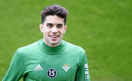 Bartra: "Disfruto como un niño pequeño" Bartra: "Disfruto como un niño pequeño"