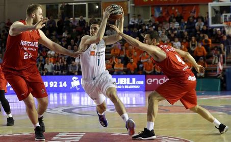 75-90. Doncic y Randolph tumban al Fuenlabrada 75-90. Doncic y Randolph tumban al Fuenlabrada
