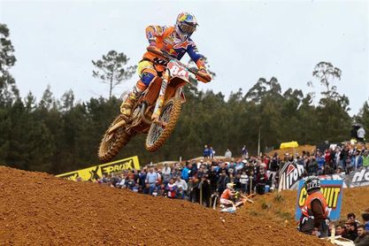 El holandés Herlings y el español Prado dominan en el GP de Portugal El holandés Herlings y el español Prado dominan en el GP de Portugal