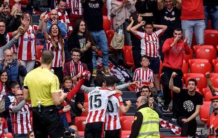 Aduriz alcanza los 20 goles por cuarta temporada consecutiva Aduriz alcanza los 20 goles por cuarta temporada consecutiva