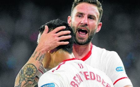 Layún, durante un partido con el Sevilla. Layún, durante un partido con el Sevilla.