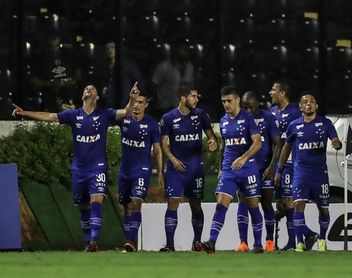 El Cruzeiro busca ganarle al Racing y asumir el liderato del grupo E El Cruzeiro busca ganarle al Racing y asumir el liderato del grupo E