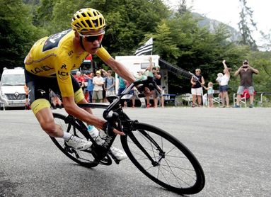 El Tour de Francia acepta a Froome, después del dictamen de la UCI El Tour de Francia acepta a Froome, después del dictamen de la UCI