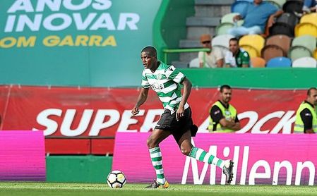 Carvalho ha aceptado la oferta del Betis. Carvalho ha aceptado la oferta del Betis.