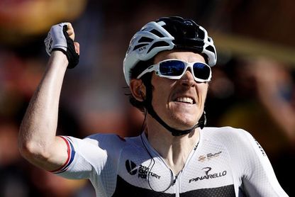 Thomas encabeza la rebelión alpina del Sky y Movistar lo intenta sin premio Thomas encabeza la rebelión alpina del Sky y Movistar lo intenta sin premio