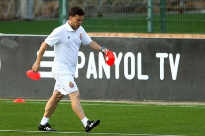 Rubi cierra la estadía de Olot satisfecho por el trabajo del Espanyol Rubi cierra la estadía de Olot satisfecho por el trabajo del Espanyol