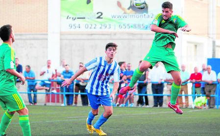 Lance de la UP Viso-Cádiz B de hace dos temporadas; ambos equipos se van a quedar sin ascensos. Lance de la UP Viso-Cádiz B de hace dos temporadas; ambos equipos se van a quedar sin ascensos.