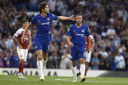 Marcos Alonso salva el triunfo del Chelsea y afea el arranque de Emery Marcos Alonso salva el triunfo del Chelsea y afea el arranque de Emery