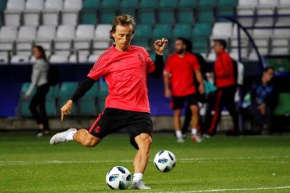Modric, Cristiano Ronaldo y Salah, nominados al premio Jugador del Año Modric, Cristiano Ronaldo y Salah, nominados al premio Jugador del Año