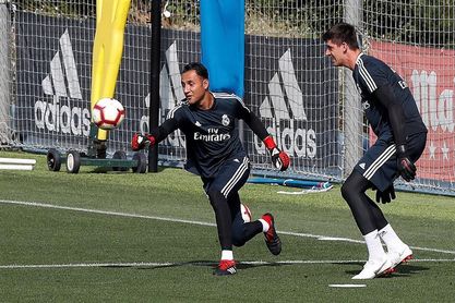 Keylor se mantiene en la portería y Modric en el banco Keylor se mantiene en la portería y Modric en el banco