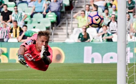 El guardameta Yoel llega al Valladolid cedido por el Éibar hasta fin de temporada El guardameta Yoel llega al Valladolid cedido por el Éibar hasta fin de temporada