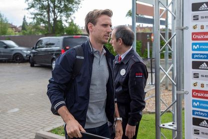 Monreal, dispuesto a firmar un nuevo contrato con el Arsenal Monreal, dispuesto a firmar un nuevo contrato con el Arsenal