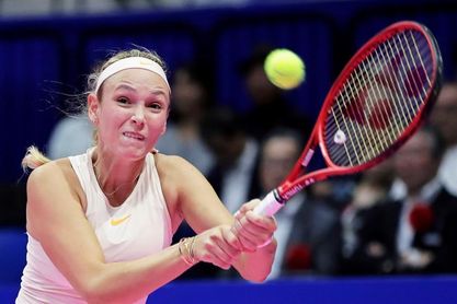 Osaka, Pliskova, Vekic y Giorgi, a semifinales en Tokio Osaka, Pliskova, Vekic y Giorgi, a semifinales en Tokio