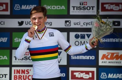 El exfutbolista belga Remco Evenepoel arrasa en la crono júnior El exfutbolista belga Remco Evenepoel arrasa en la crono júnior