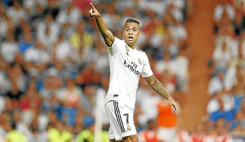 Mariano, en un partido con el Real Madrid. Mariano, en un partido con el Real Madrid.