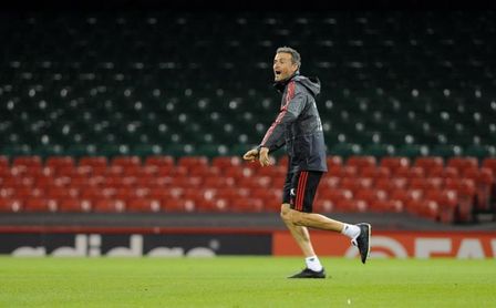 España prepara el decimocuarto partido en el Villamarín veintitrés años después España prepara el decimocuarto partido en el Villamarín veintitrés años después