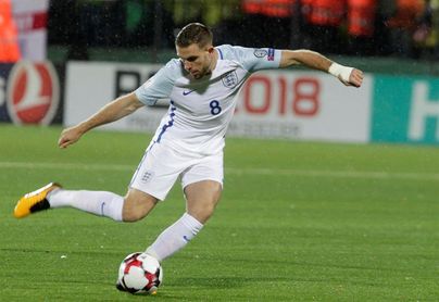 Henderson y Stones serán baja por acumulación de tarjetas ante España Henderson y Stones serán baja por acumulación de tarjetas ante España