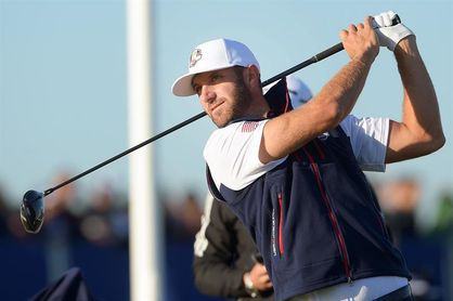 Dustin Johnson lidera la clasificación y Grillo asciende al puesto 49 Dustin Johnson lidera la clasificación y Grillo asciende al puesto 49