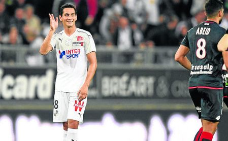 La "intención" de Ganso es seguir en el Amiens La "intención" de Ganso es seguir en el Amiens