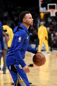111-134. Warriors pierden el invicto en su campo y a Curry, lesionado 111-134. Warriors pierden el invicto en su campo y a Curry, lesionado