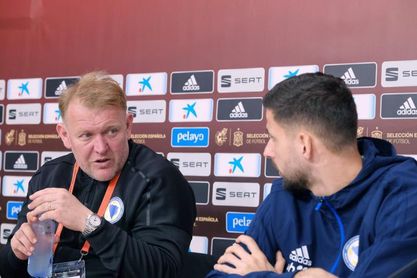 Prosinecki dice que España y Bosnia atraviesan un "cambio generacional" Prosinecki dice que España y Bosnia atraviesan un "cambio generacional"