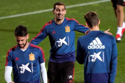 Jonny Otto sufre una rotura parcial del ligamento lateral interno Jonny Otto sufre una rotura parcial del ligamento lateral interno