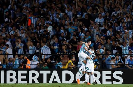 Racing busca distanciarse más antes de que la Superliga se vaya de vacaciones Racing busca distanciarse más antes de que la Superliga se vaya de vacaciones