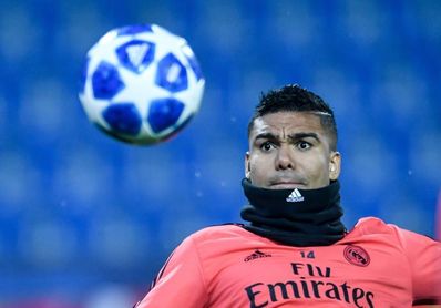 Casemiro ya hace trabajo de césped Casemiro ya hace trabajo de césped