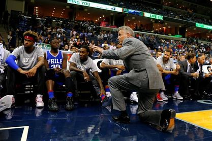 111-117. Butler y Sixers siguen a la caza del liderato en poder de Raptors 111-117. Butler y Sixers siguen a la caza del liderato en poder de Raptors