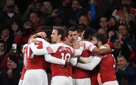 El Arsenal cumple a última hora con una tijera de Torreira El Arsenal cumple a última hora con una tijera de Torreira