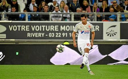 Ganso abre el debate en los hinchas del Amiens Ganso abre el debate en los hinchas del Amiens