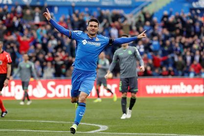 1-0. Jorge Molina aprovecha un regalo para ganar a la Real Sociedad 1-0. Jorge Molina aprovecha un regalo para ganar a la Real Sociedad