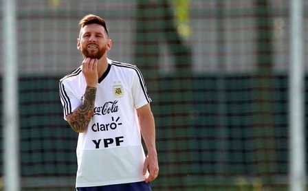 Tapia: "Messi nunca se fue de la selección, cuando lo convoquen va a estar" Tapia: "Messi nunca se fue de la selección, cuando lo convoquen va a estar"