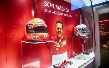 Ferrari felicita a Schumacher por su 50 cumpleaños con una exposición Ferrari felicita a Schumacher por su 50 cumpleaños con una exposición