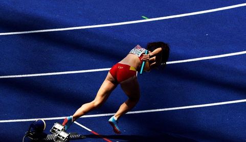 Laura Bueno bate la plusmarca española de 600 en pista cubierta con 1:28.14 Laura Bueno bate la plusmarca española de 600 en pista cubierta con 1:28.14