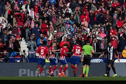 1-0. El Atlético insiste en la Liga 1-0. El Atlético insiste en la Liga