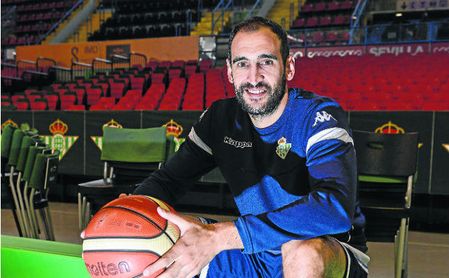 Dani Rodríguez: "Jugar en ACB sería un sueño" Dani Rodríguez: "Jugar en ACB sería un sueño"
