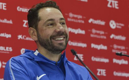 Machín habla sobre Rog, su renovación, Mateu, el VAR, Munir, Wöber... Machín habla sobre Rog, su renovación, Mateu, el VAR, Munir, Wöber...