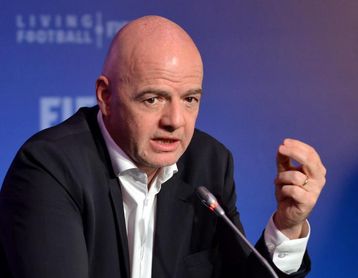 Infantino quiere reformar el Mundial de Clubes e incluir más equipos no europeos Infantino quiere reformar el Mundial de Clubes e incluir más equipos no europeos