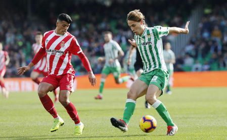 Partido de Liga entre el Betis y el Girona en el Villamarín. En la imagen, Canales. Partido de Liga entre el Betis y el Girona en el Villamarín. En la imagen, Canales.
