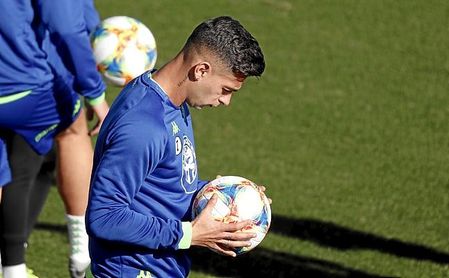 Sergio León estás más abierto a salir del Betis. Sergio León estás más abierto a salir del Betis.