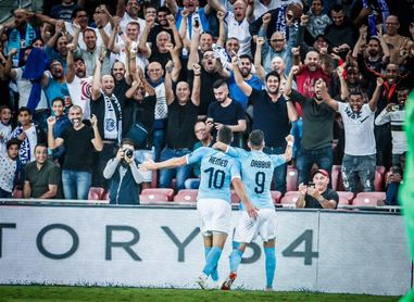Hemed y Dabbur son los delanteros titulares de Israel. Hemed y Dabbur son los delanteros titulares de Israel.