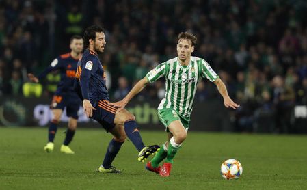 Valdano elogia a Canales: "Tiene un cuerpo nuevo" Valdano elogia a Canales: "Tiene un cuerpo nuevo"