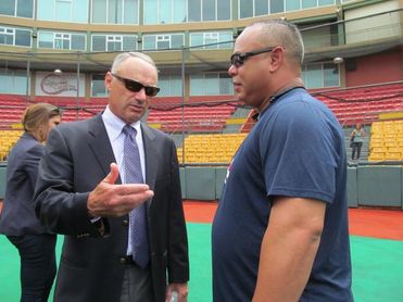 El béisbol profesional busca evitar el robo de señales a los receptores El béisbol profesional busca evitar el robo de señales a los receptores